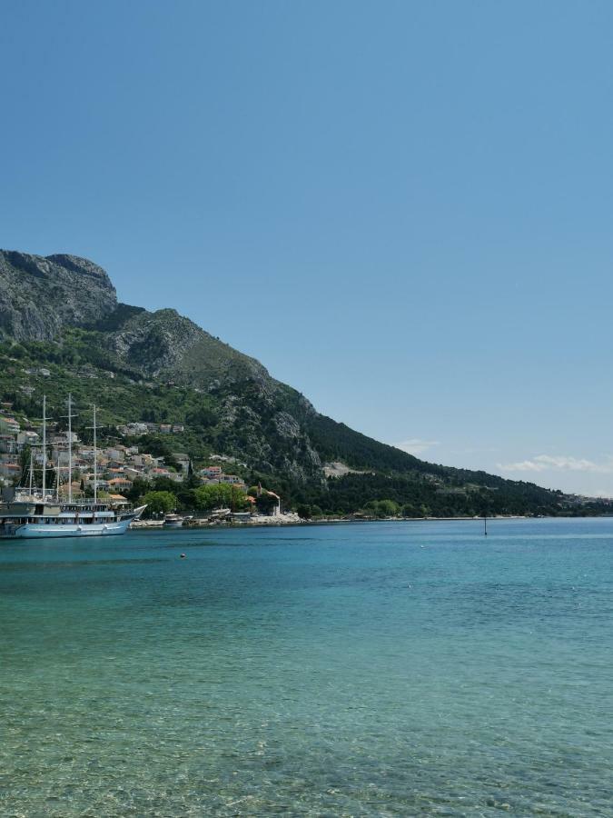 Apartmani Mirta Omis Omiš Exterior foto